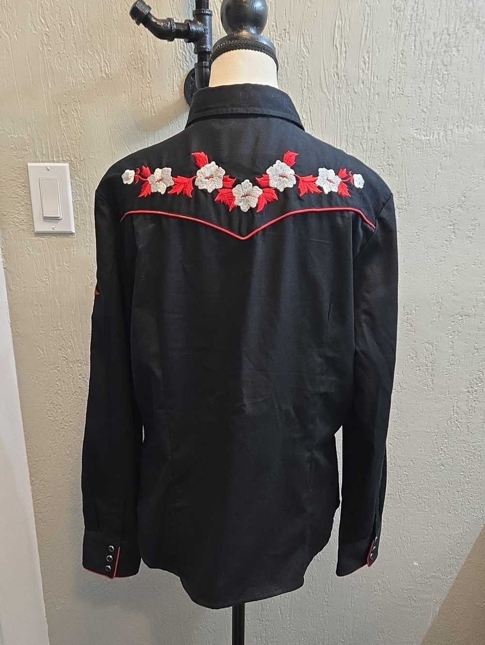 Vintage Roper Old West Classics Embroidered Western Floral Shirt - Picture 6 of 11